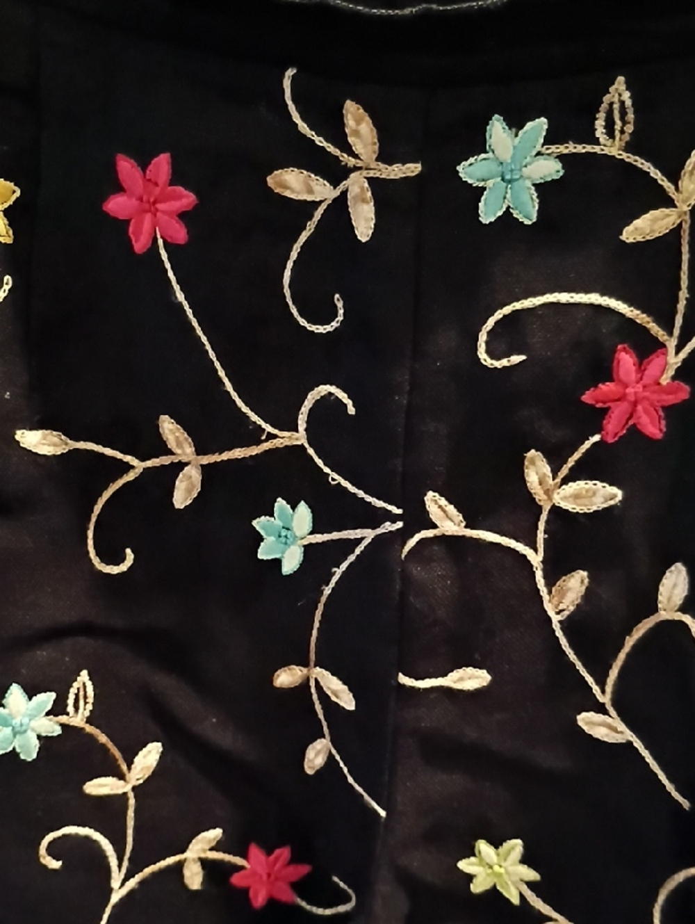 FINAL PRICE Talbots Irish Linen Black Pants with Multicolored Floral Embroidery - Picture 3 of 12